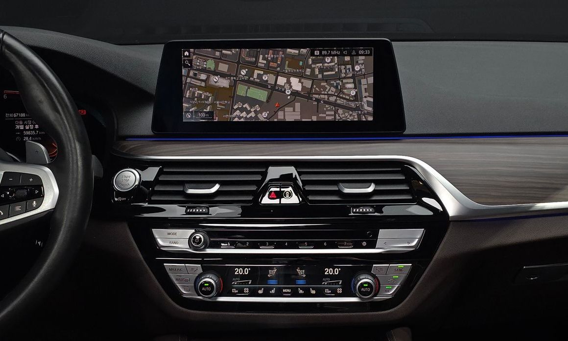 BMW 5-Series 2020