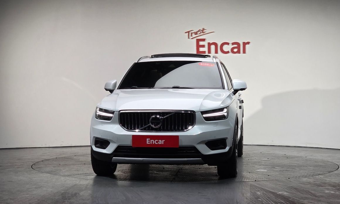 Volvo XC40 2021