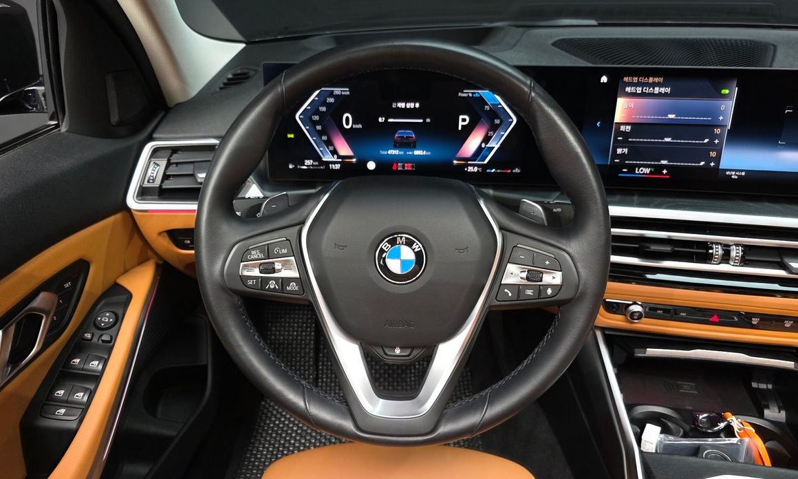 BMW 3-Series 2023