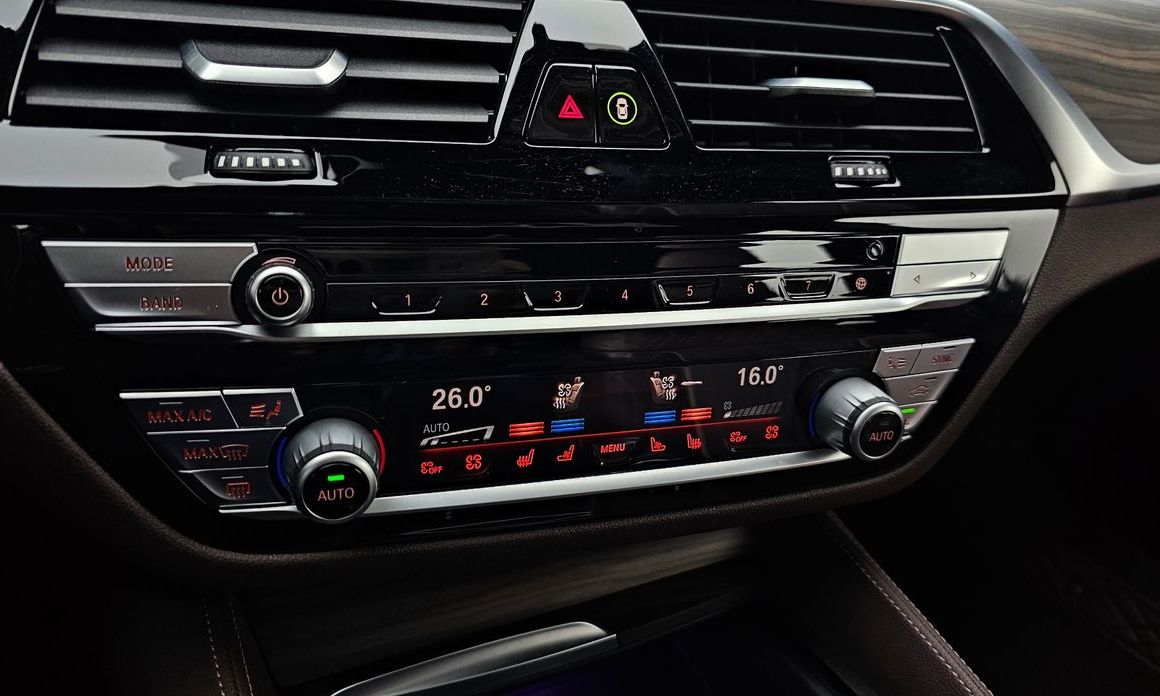 BMW 5-Series 2020