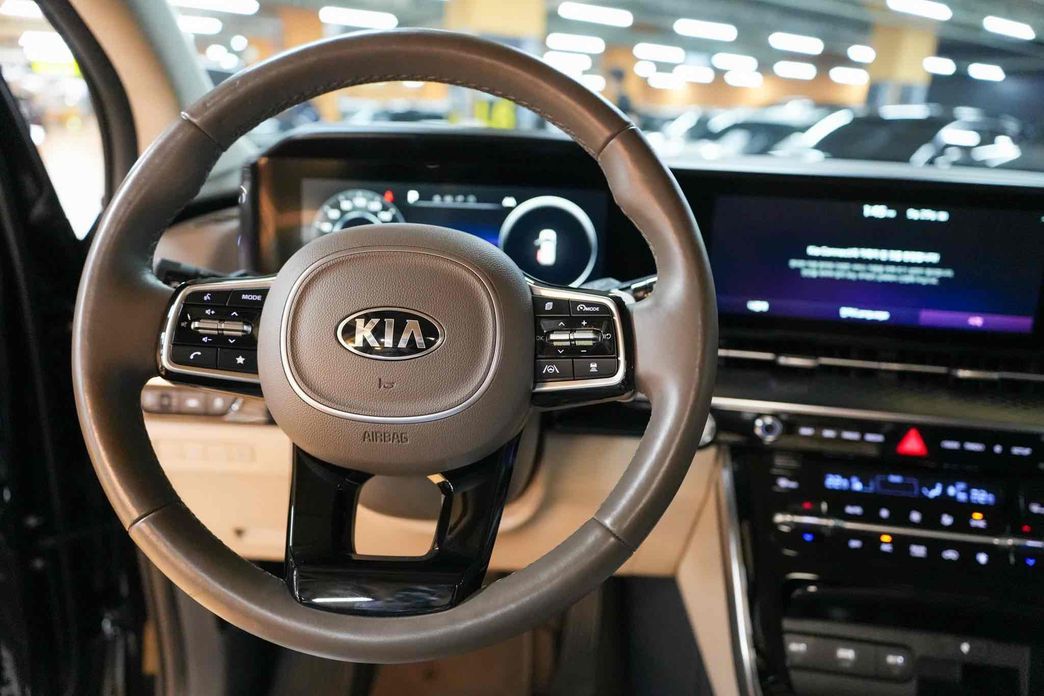 Kia Canival 2021
