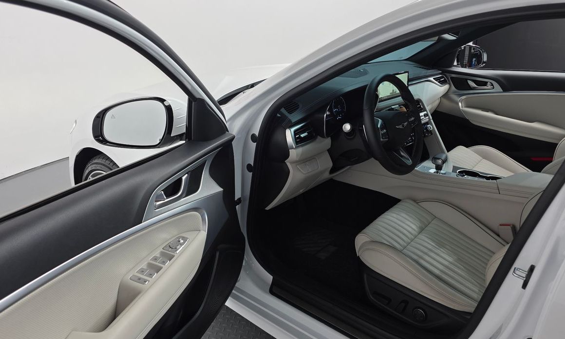 Genesis G70 2024