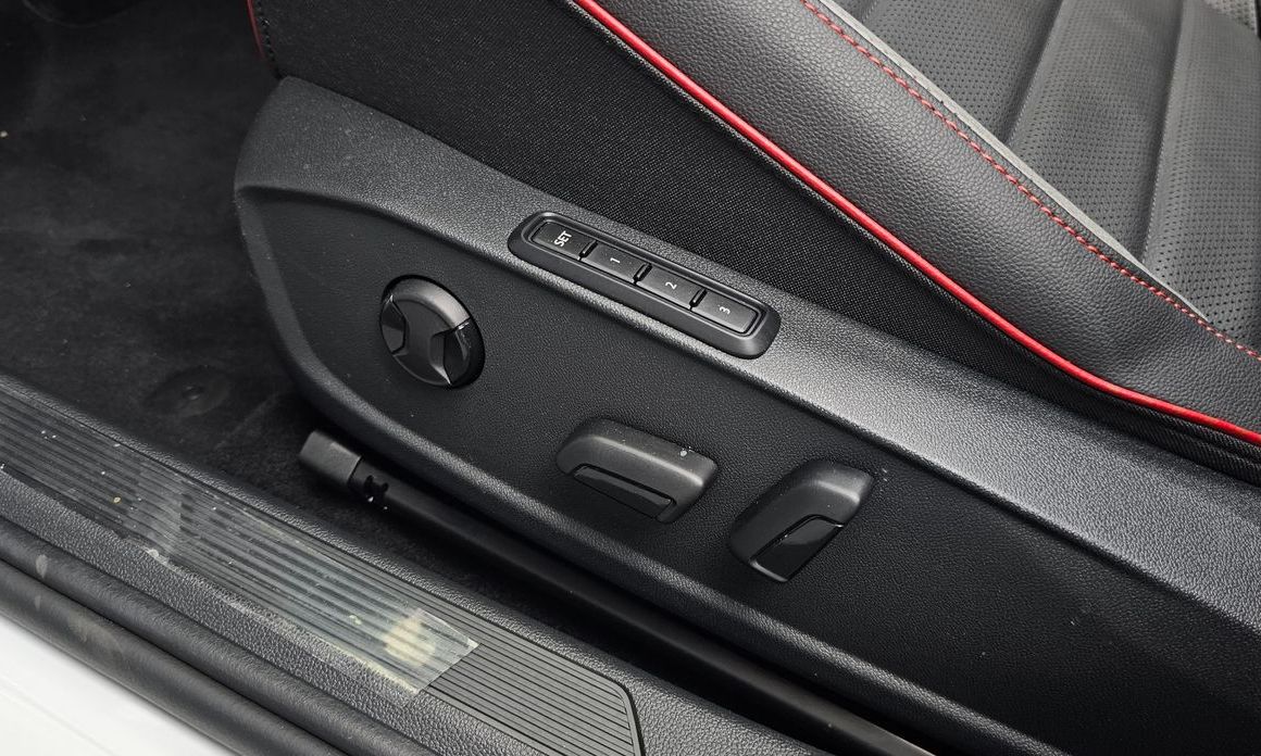 Volkswagen Golf 2024