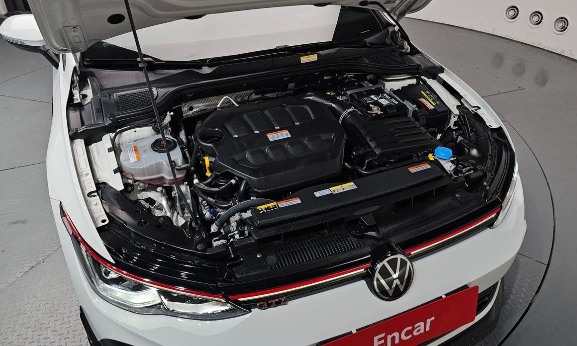 Volkswagen Golf 2024