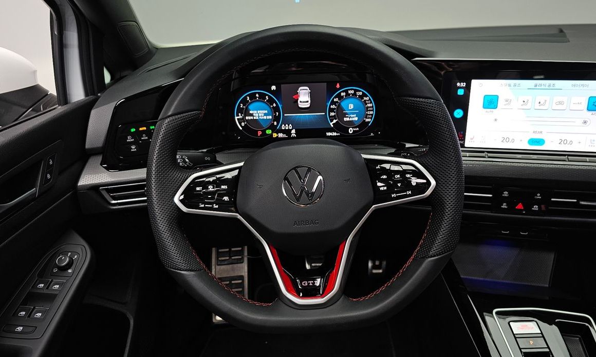 Volkswagen Golf 2024