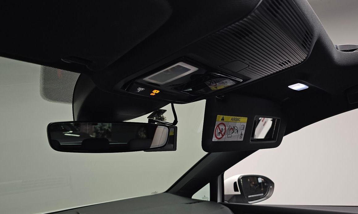 Volkswagen Golf 2024