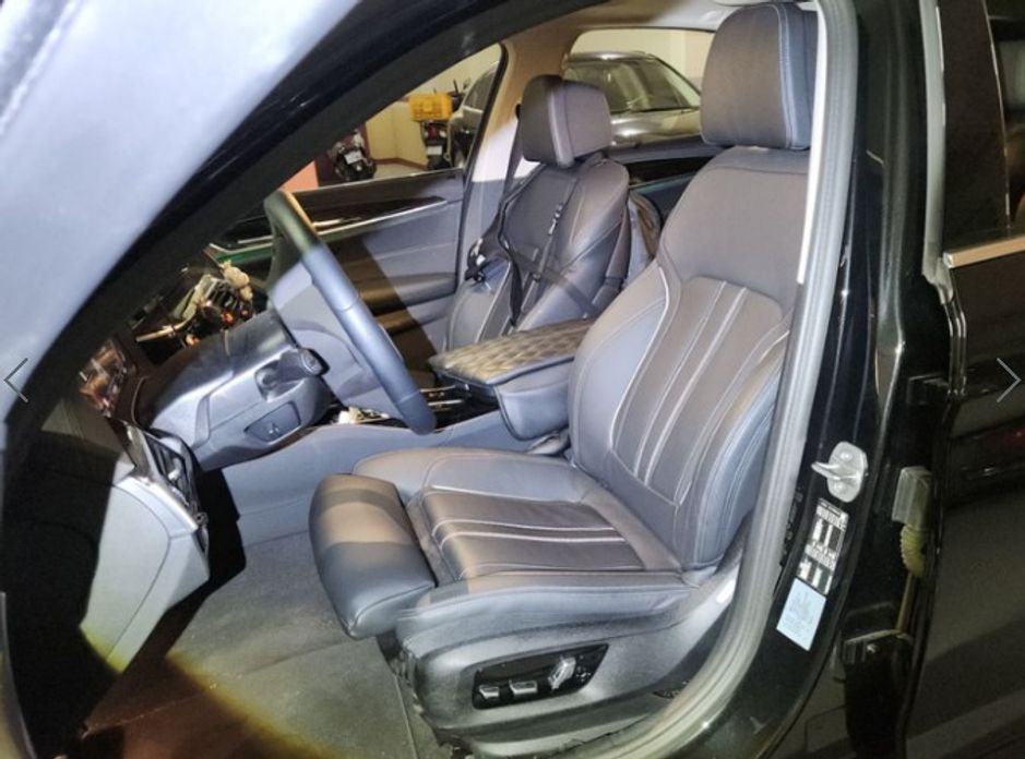 BMW 5-Series 2023