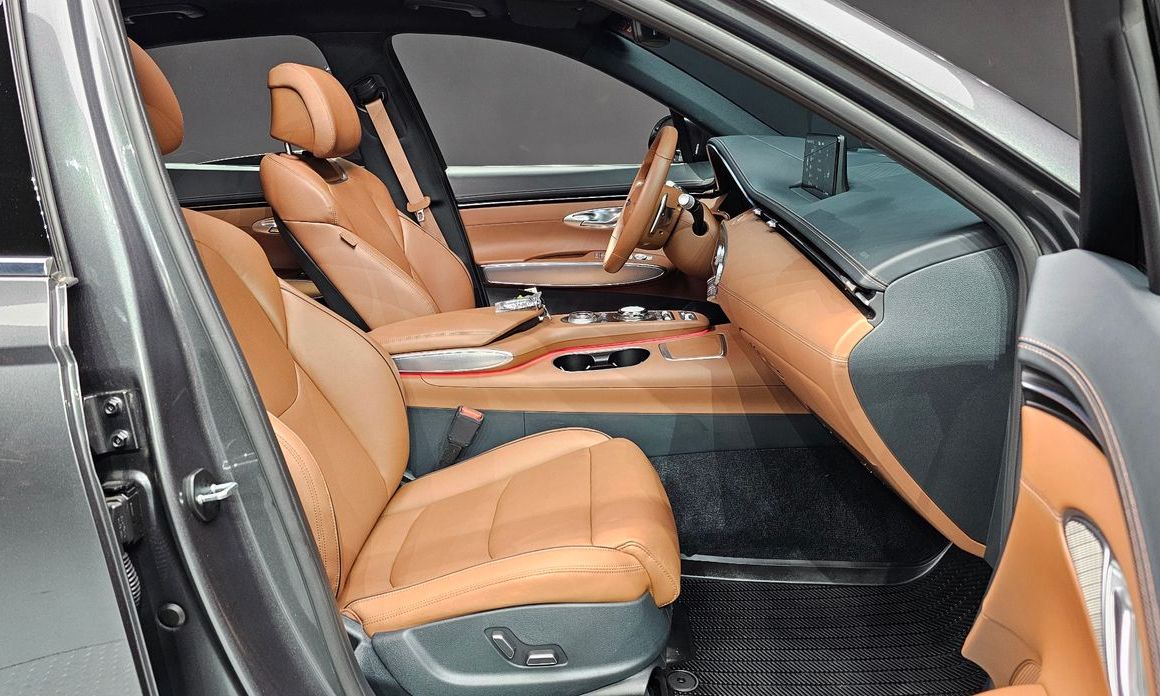 Genesis GV70 2023