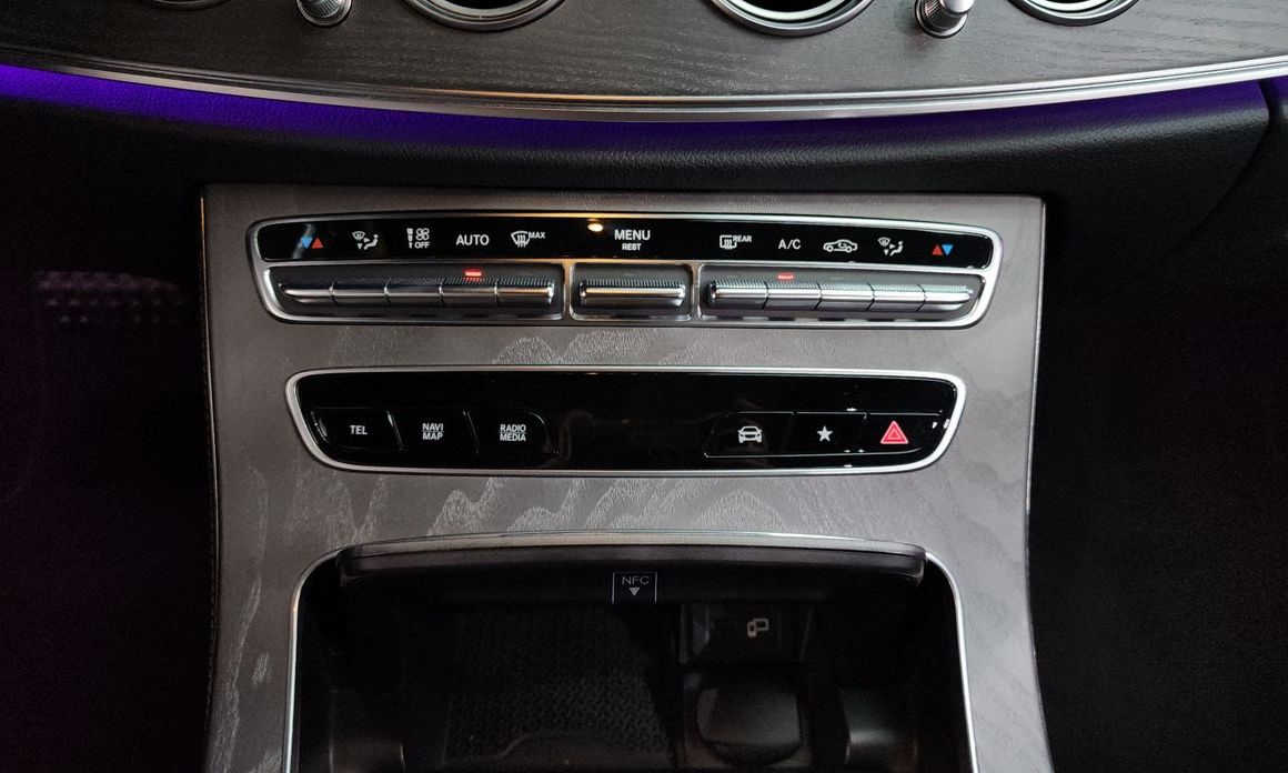 Mercedes-Benz E-Class 2022