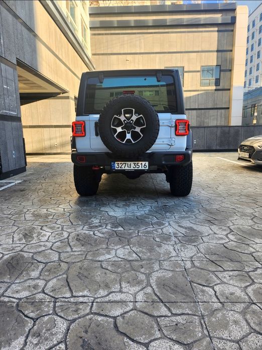 Jeep Wrangler 2021