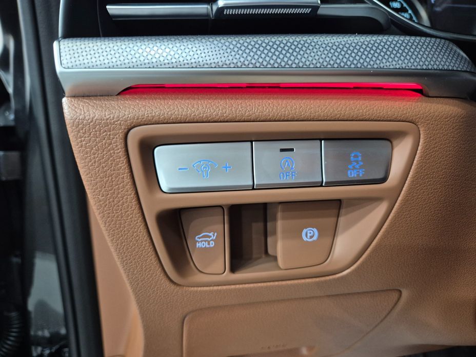 Genesis G80 2023