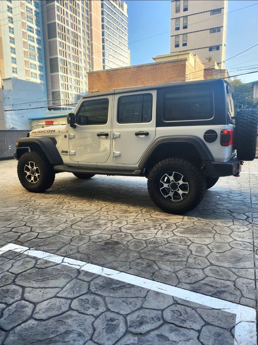 Jeep Wrangler 2021