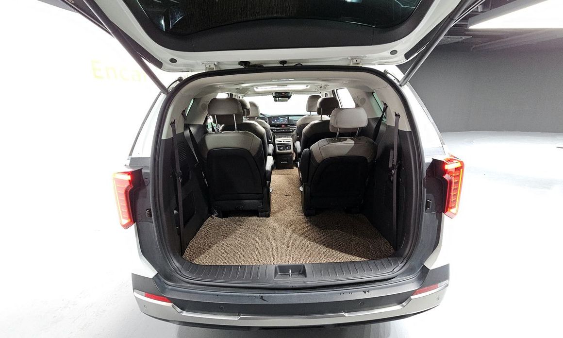 Kia Canival 2025