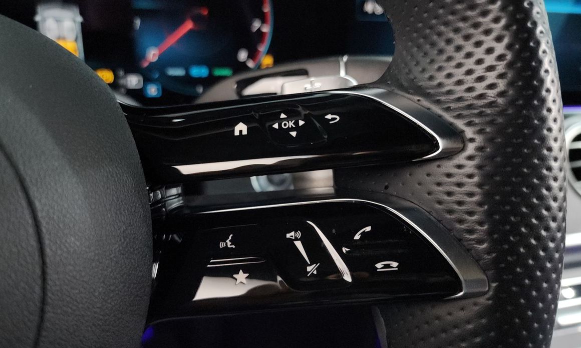 Mercedes-Benz E-Class 2022