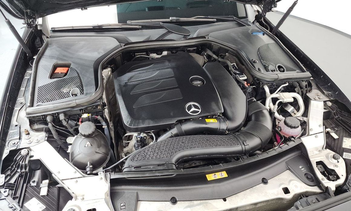 Mercedes-Benz E-Class 2022