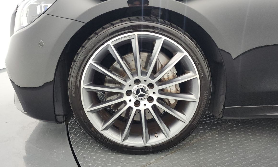 Mercedes-Benz E-Class 2022