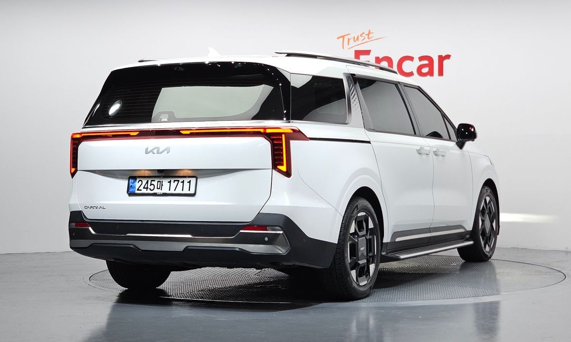 Kia Canival 2025