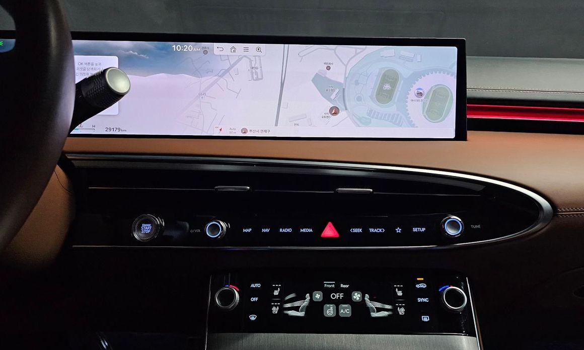Genesis GV70 2025