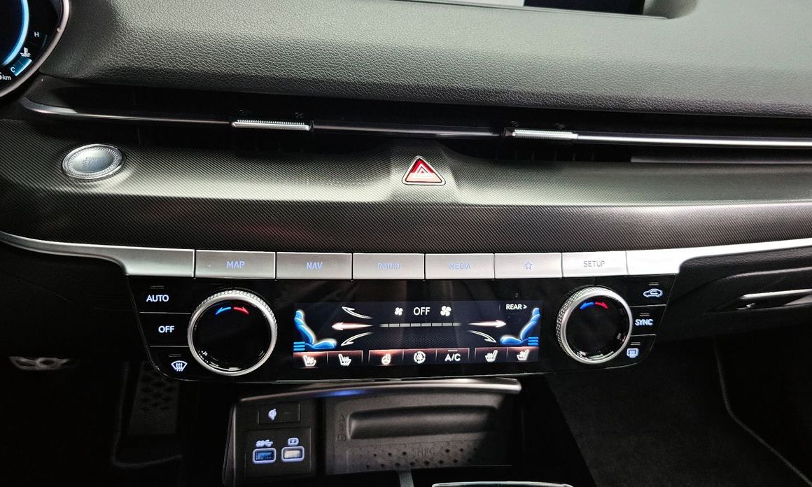 Genesis G80 2022