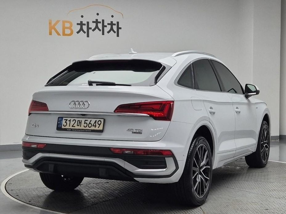 Audi Q5 2022