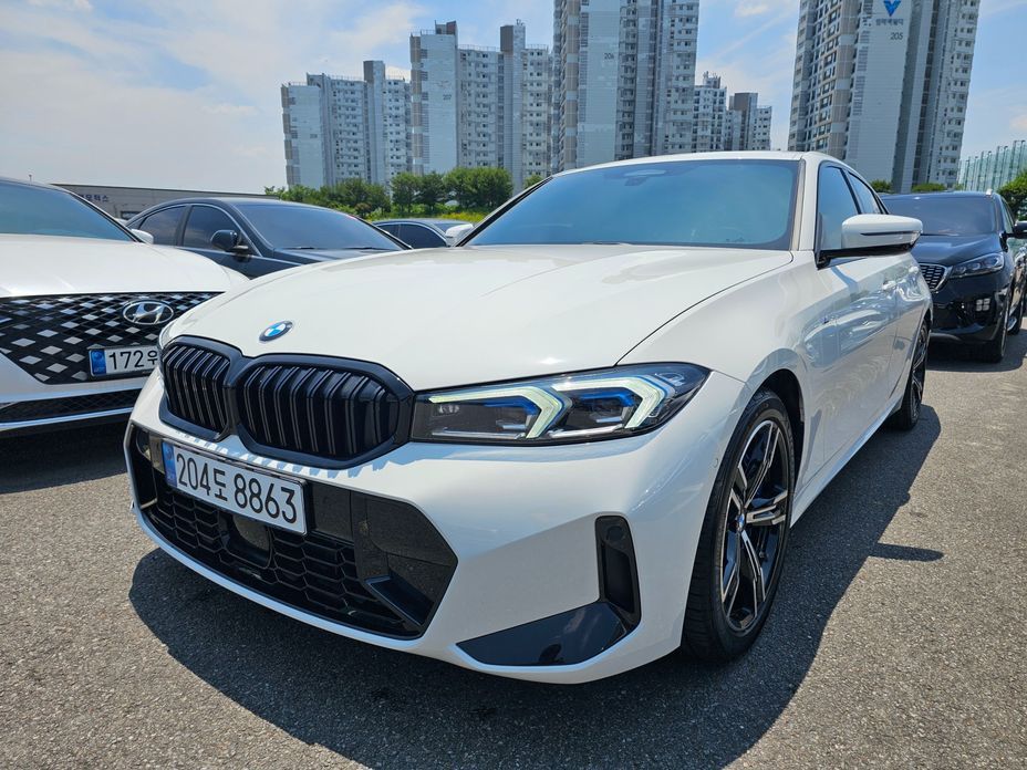 BMW 3-Series 2025