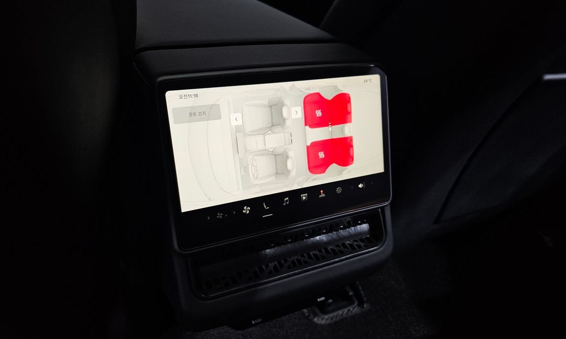Tesla Model 3 2024
