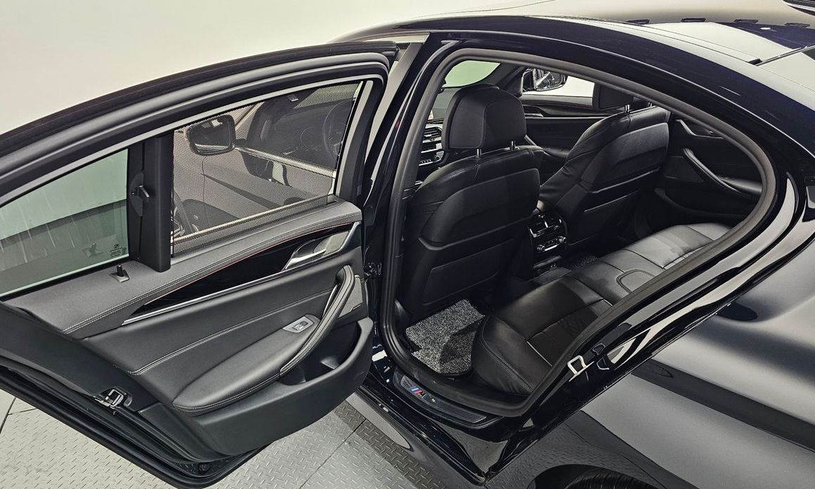 BMW 5-Series 2022