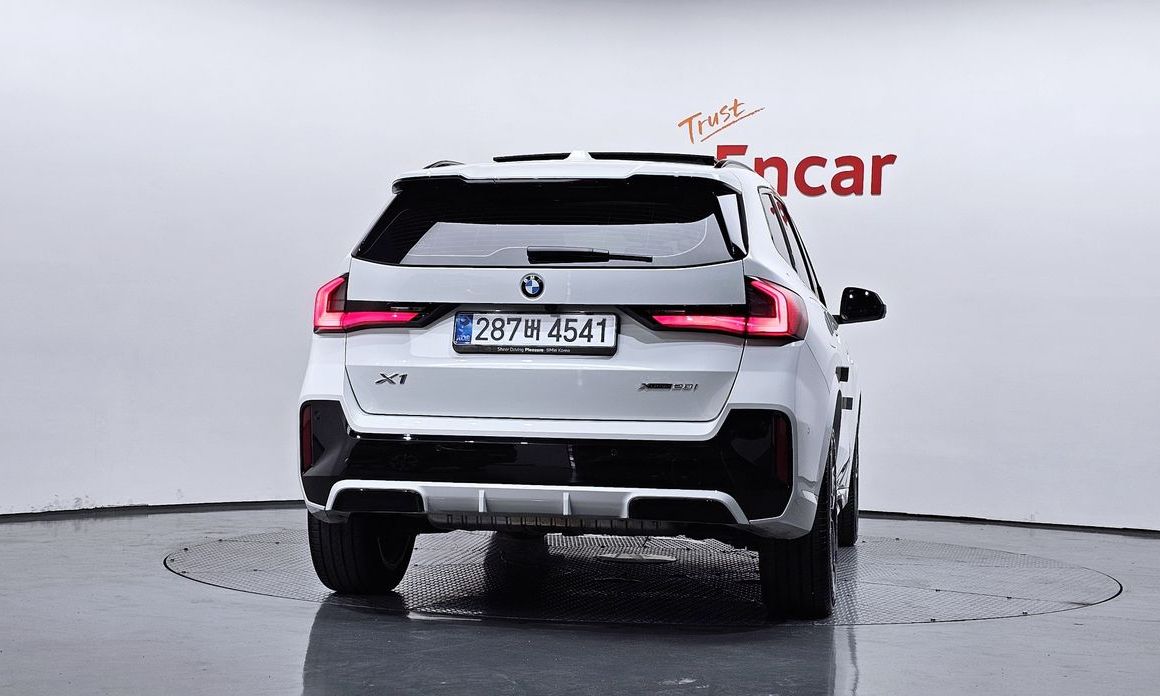 BMW X1 2025