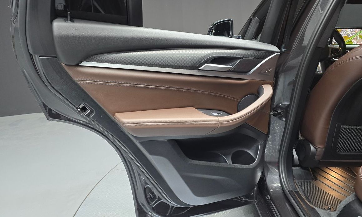BMW X4 2023