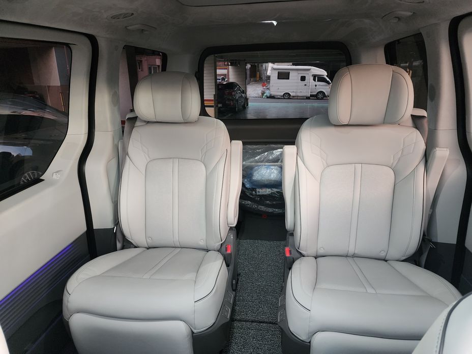 Hyundai Staria 2025