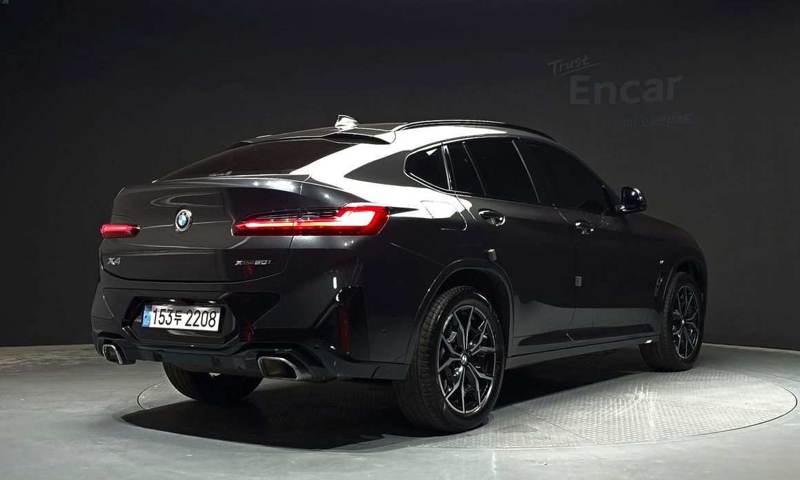 BMW X4 2023