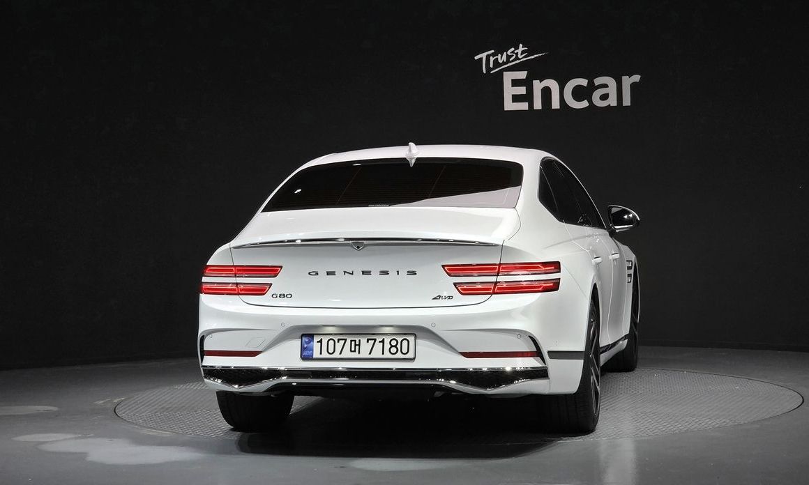 Genesis G80 2025