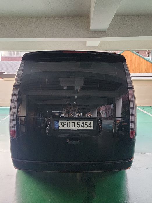 Hyundai Staria 2025