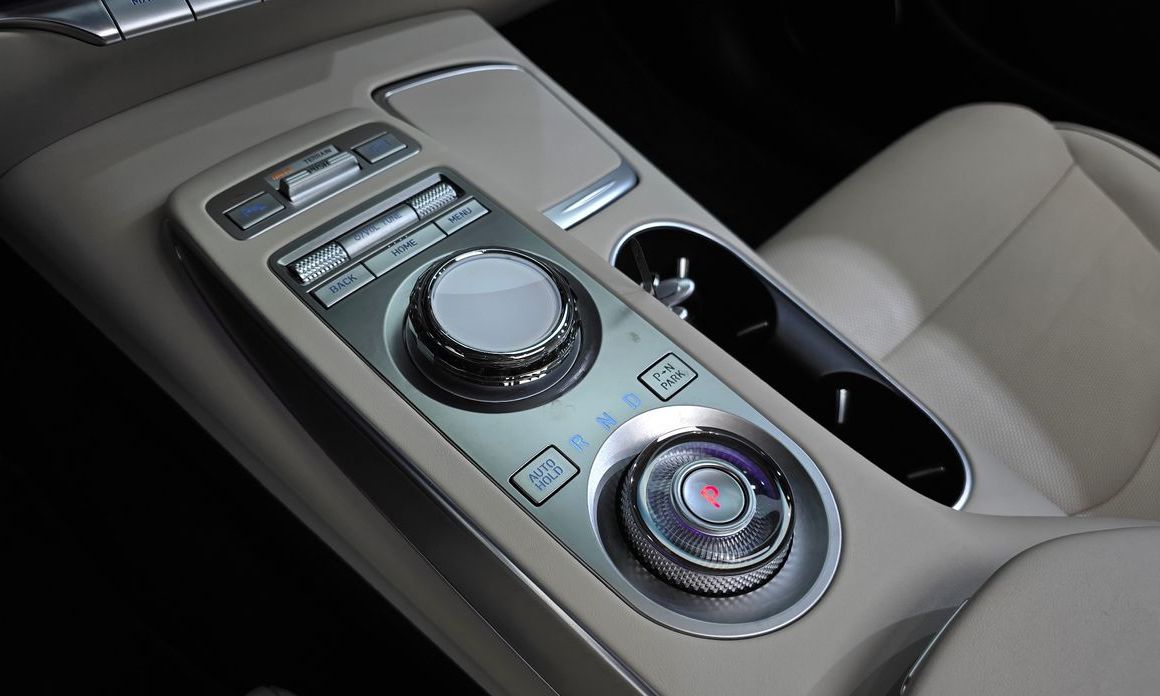 Genesis GV70 2023