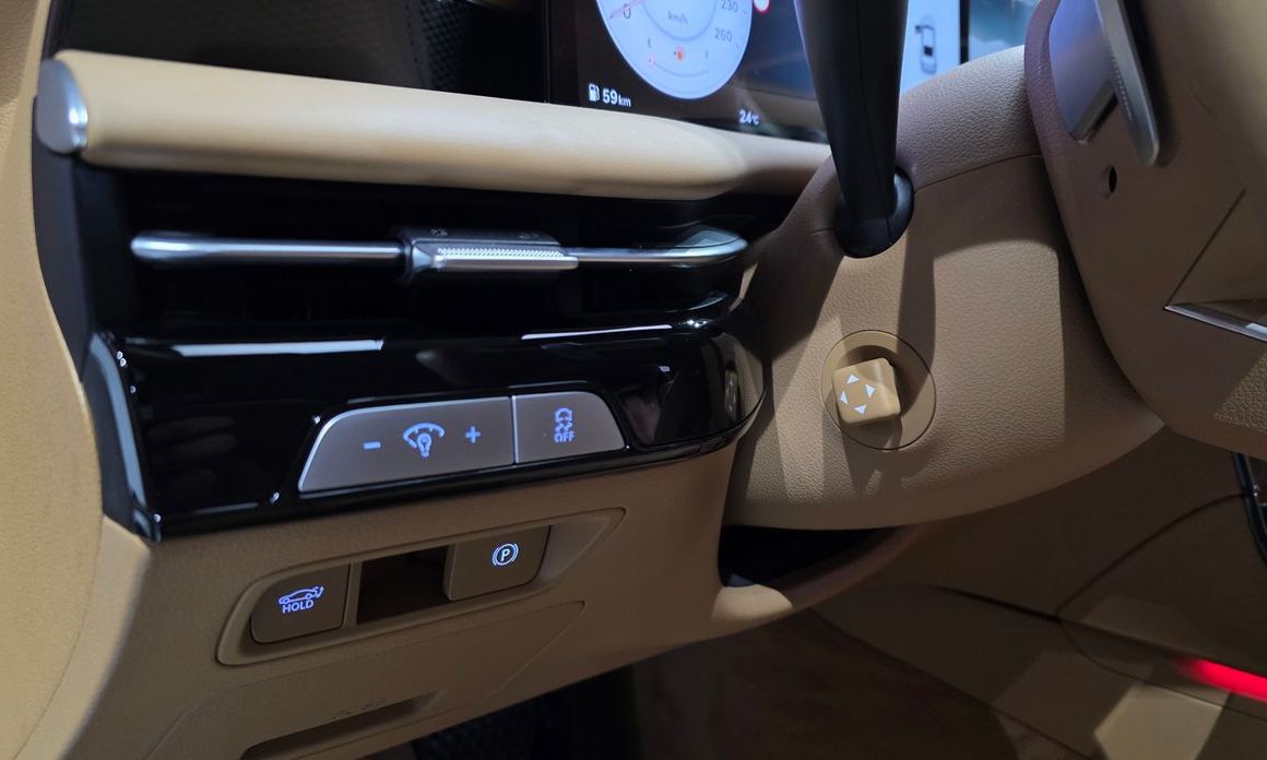 Genesis G80 2025