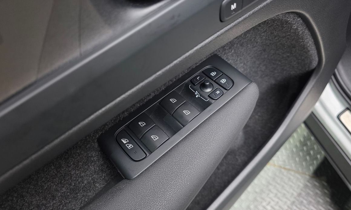 Volvo XC40 2024