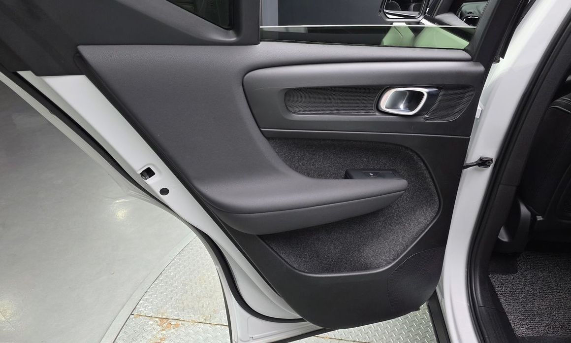 Volvo XC40 2024