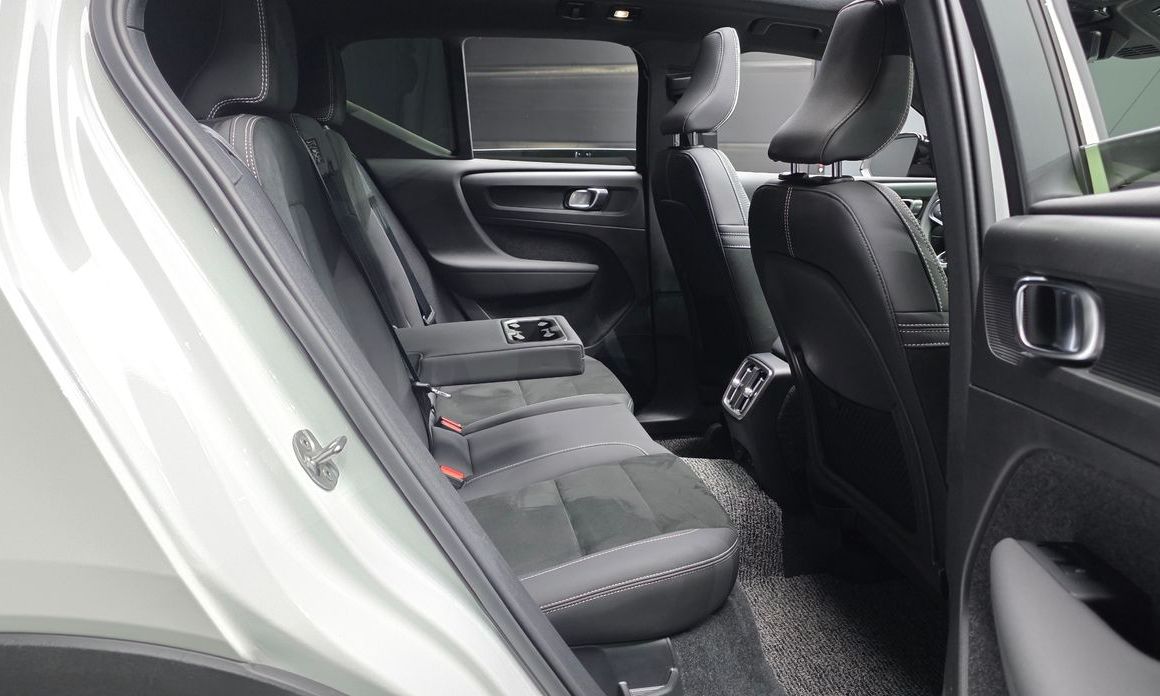 Volvo XC40 2024