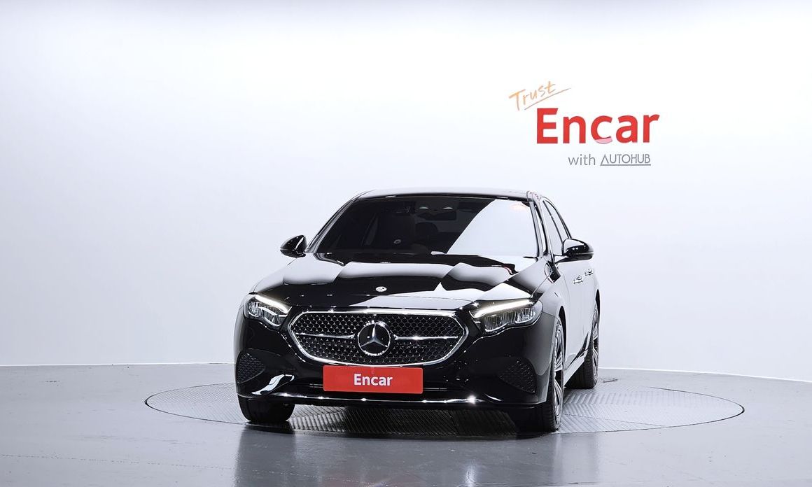 Mercedes-Benz E-Class 2026