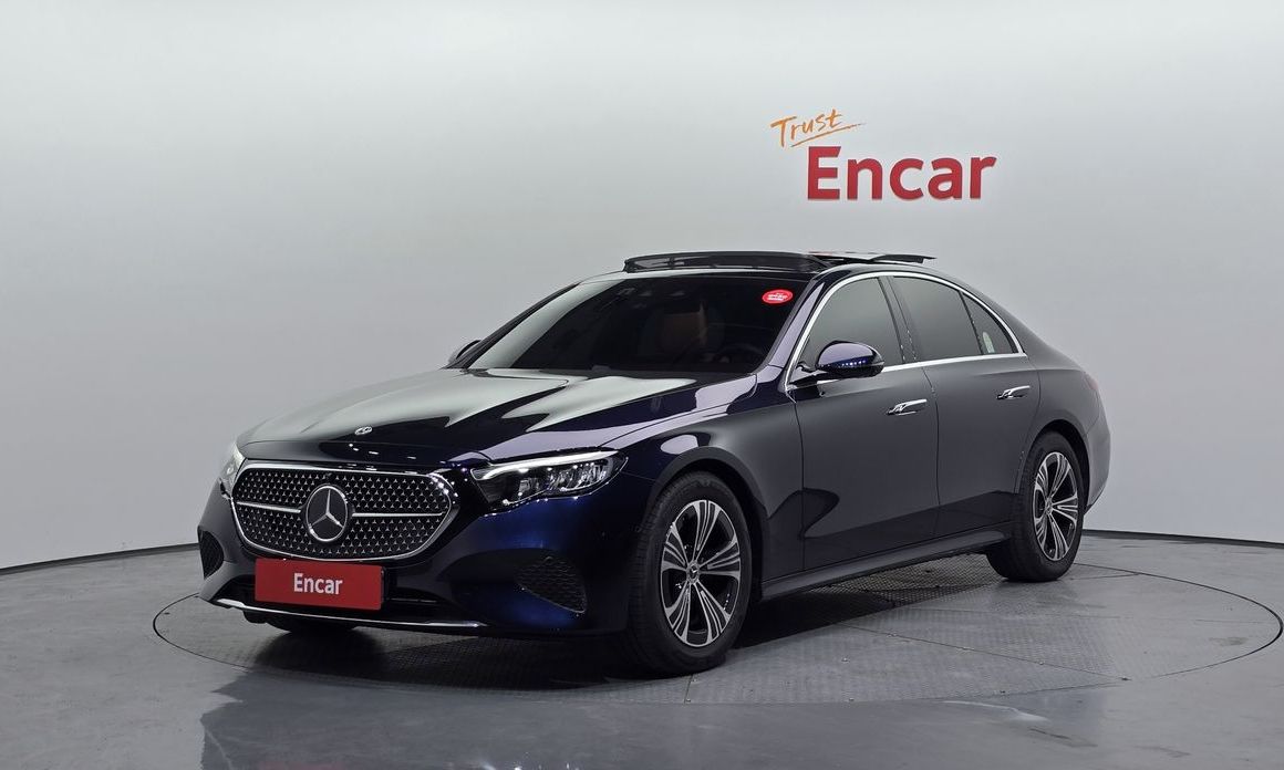 Mercedes-Benz E-Class 2025