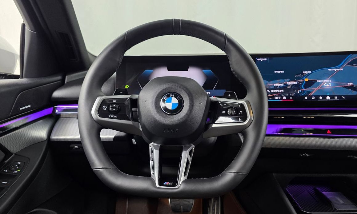 BMW 5-Series 2025
