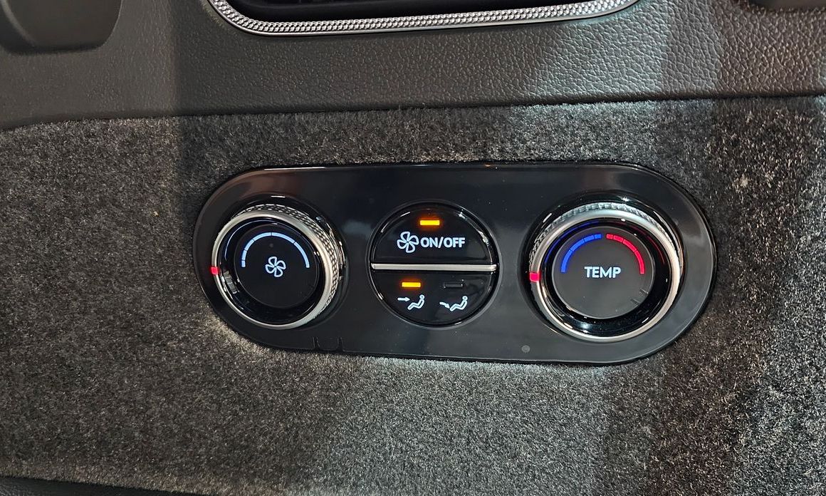 Genesis GV80 2025