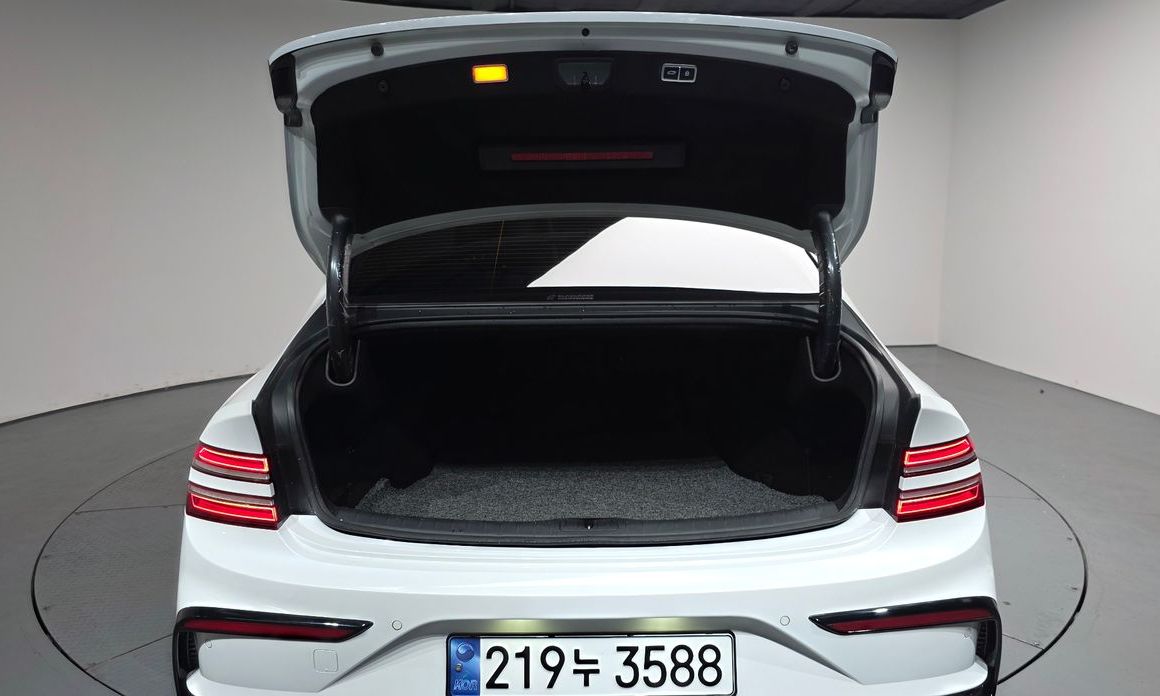 Genesis G80 2025