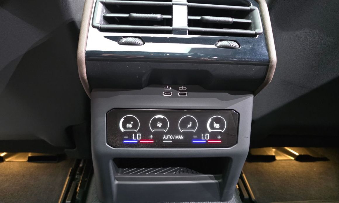BMW i5 2024