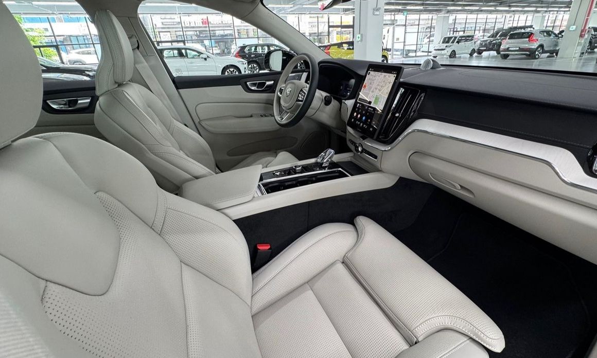 Volvo XC60 2026