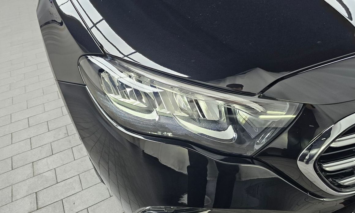 Mercedes-Benz E-Class 2024