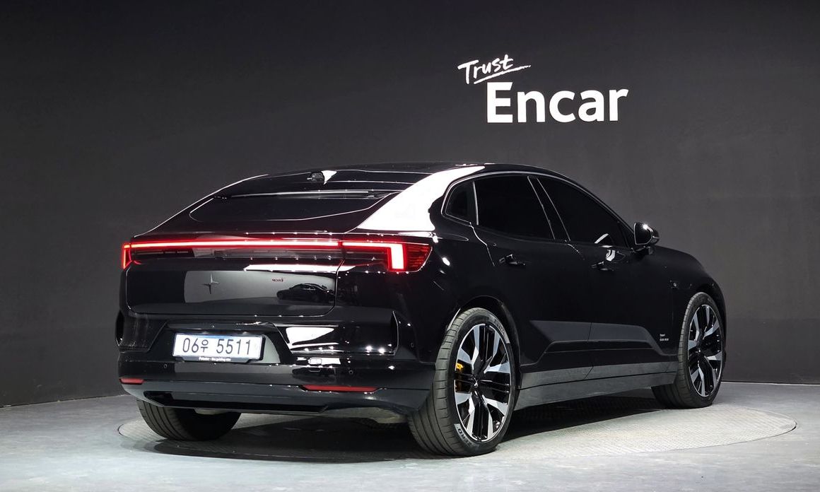 Polestar Polestar 4 2025