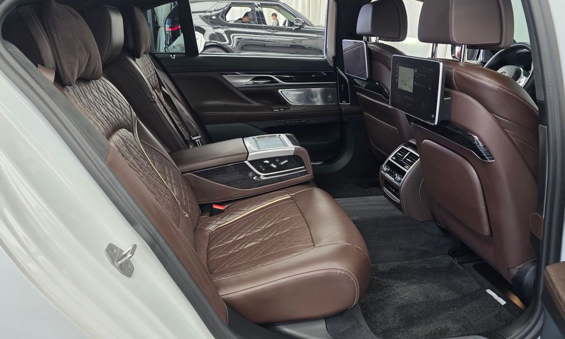 BMW 7-Series 2022