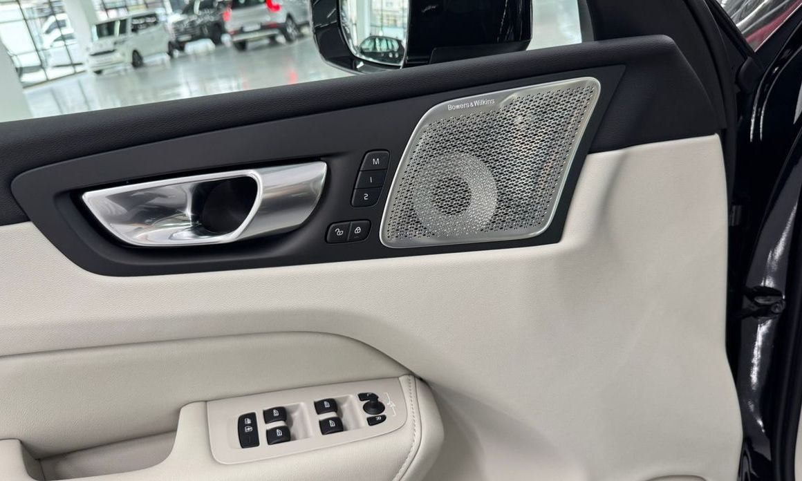 Volvo XC60 2026