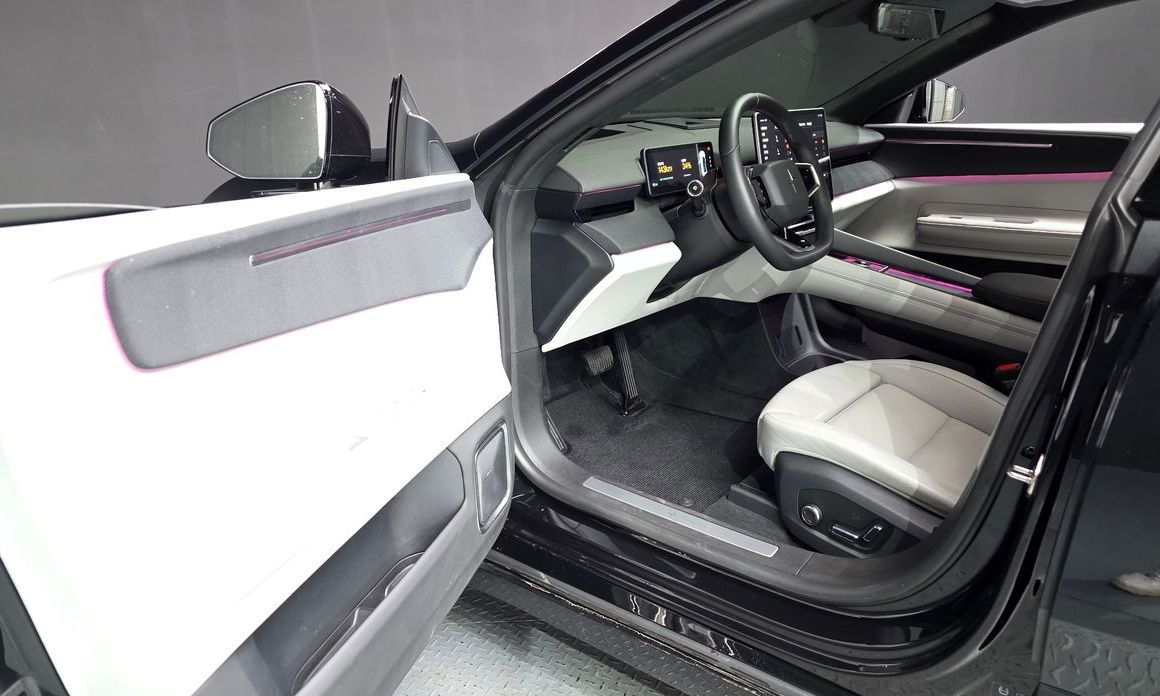 Polestar Polestar 4 2025